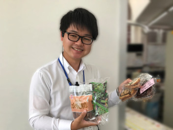 お客様からお菓子をいただきました！